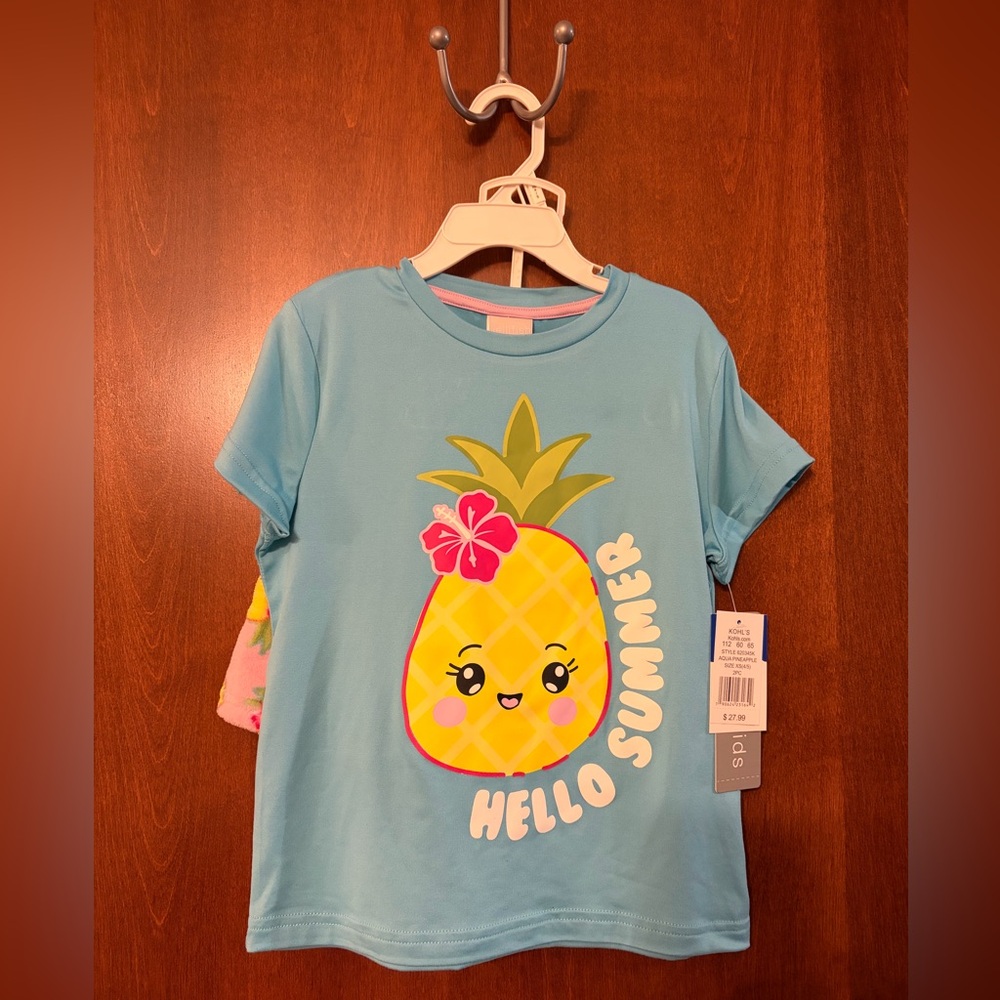 New Girls XS (4/5) pajamas - Hello Summer Tee and Plush Shorts